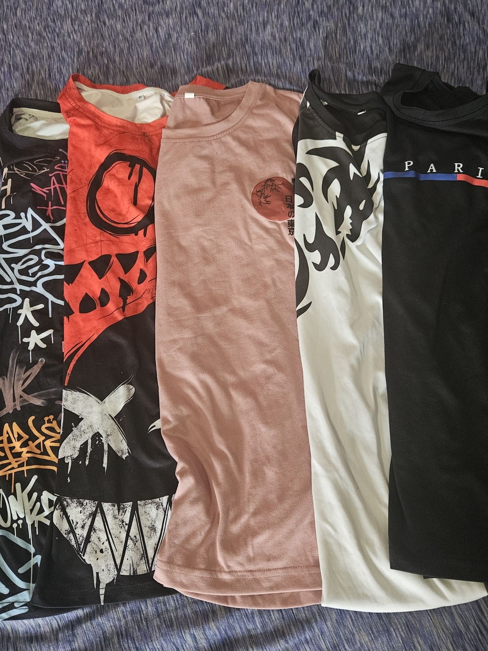 Men Graphic T shirts bundle -5 size medium